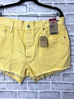 💛NWT🤩 |•LEVI'S•| Fun Banana Yellow 501 Button Fly Denim Jean Shorts Size 34